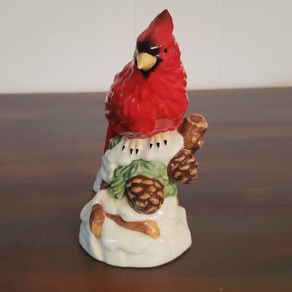 Vintage Hand Painted Cardinal Porcelain Figurine - Picture 2 of 7